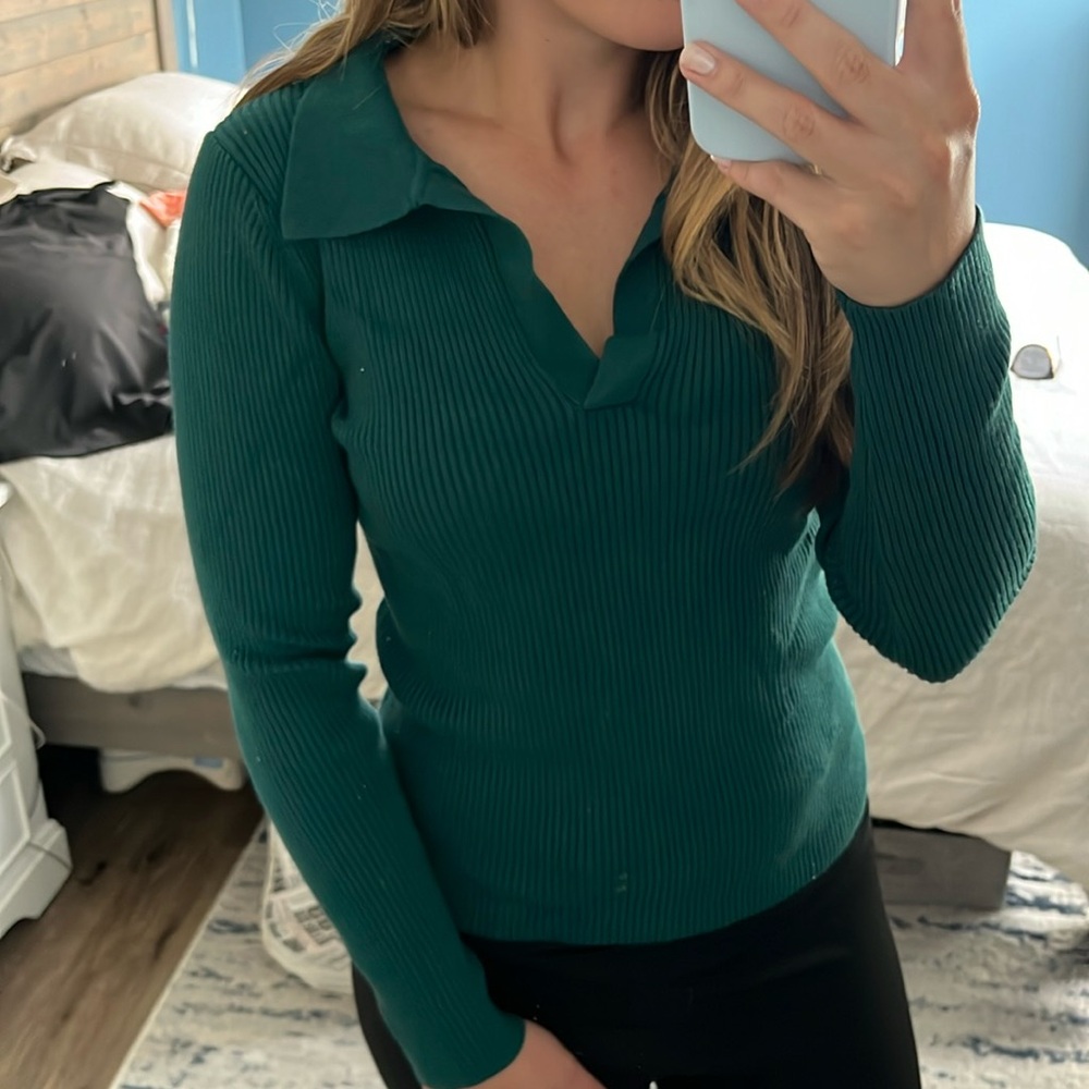Green collard top